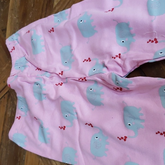 Phoebe Cat Elephant pc pajamas size 5 yrs old - Picture 4 of 4
